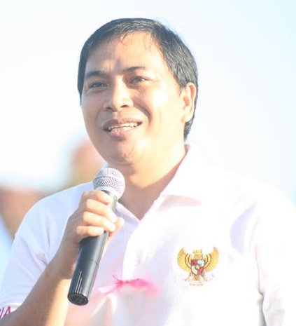 Anggota DPRD Sulut James Karinda SH MH