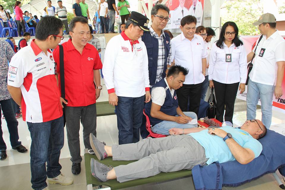 Suasana Donor Darah di pantau langsung Walikota GSVL