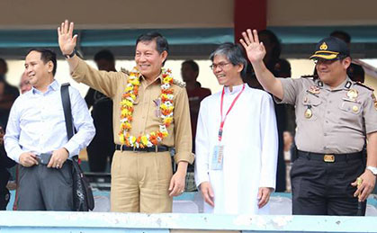 Walikota G S Vicky Lumentut menyapa OMK se-Indonesia di perayaan IYD 2016