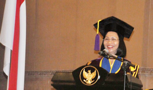 Prof Dr Ir Ellen Joan Kumaat, M.Sc. DEA