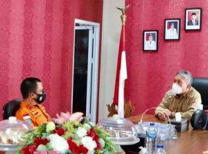 Bupati Minahasa Selatan (Minsel) Franky Donny Wongkar (FDW) menerima kunjungan dari Kepala Badan SAR Nasional (Basarnas) Kota Manado Suhri Noster Norbertus Sinaga
