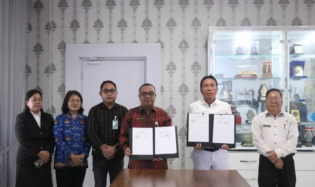 Bupati Minahasa Selatan, Franky Donny Wongkar, menghadiri Rapat Kerjasama Operasional Penandatanganan Kesepakatan Bersama dan Perjanjian Kerjasama Perlindungan Jaminan Sosial Ketenagakerjaan bagi Pekerja Rentan Bukan Penerima Upah