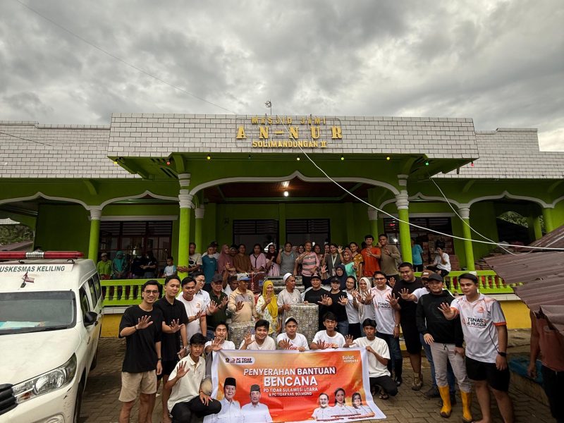 TIDAR Sulut Serahkan Bantuan Korban Banjir Bandang di Bolmong